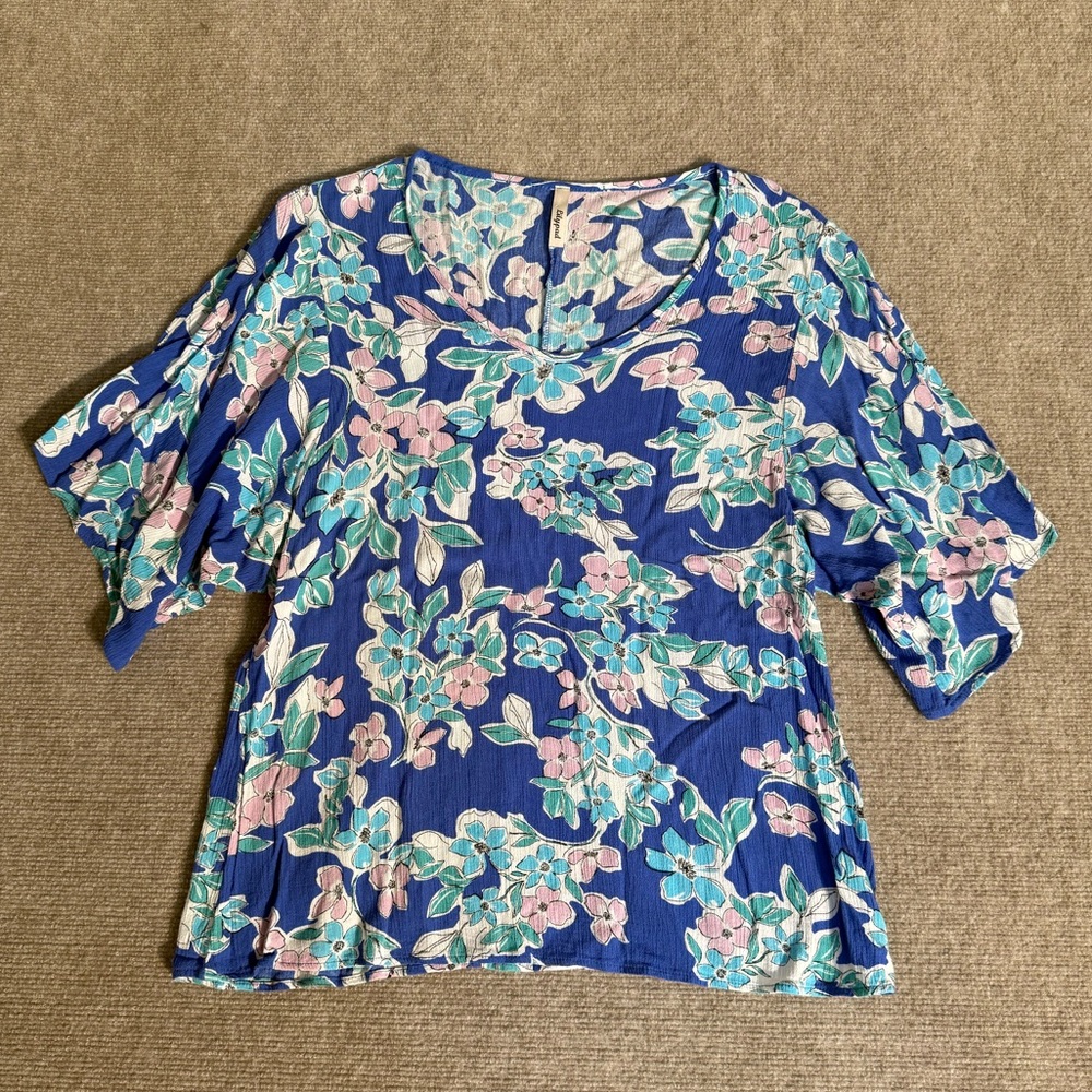 Lilypad Floral Blue And Pink V-Neck Lightweight Women's Blouse Top Size Medium